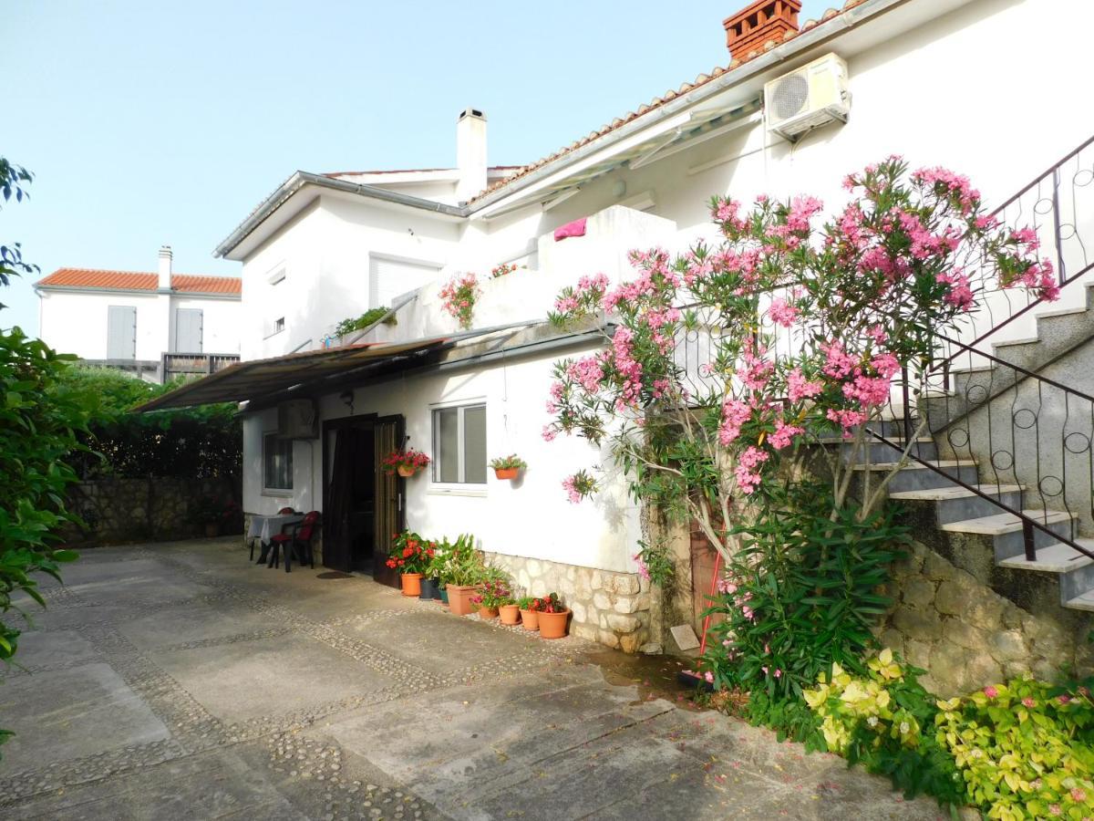 קרק Apartments Marica מראה חיצוני תמונה