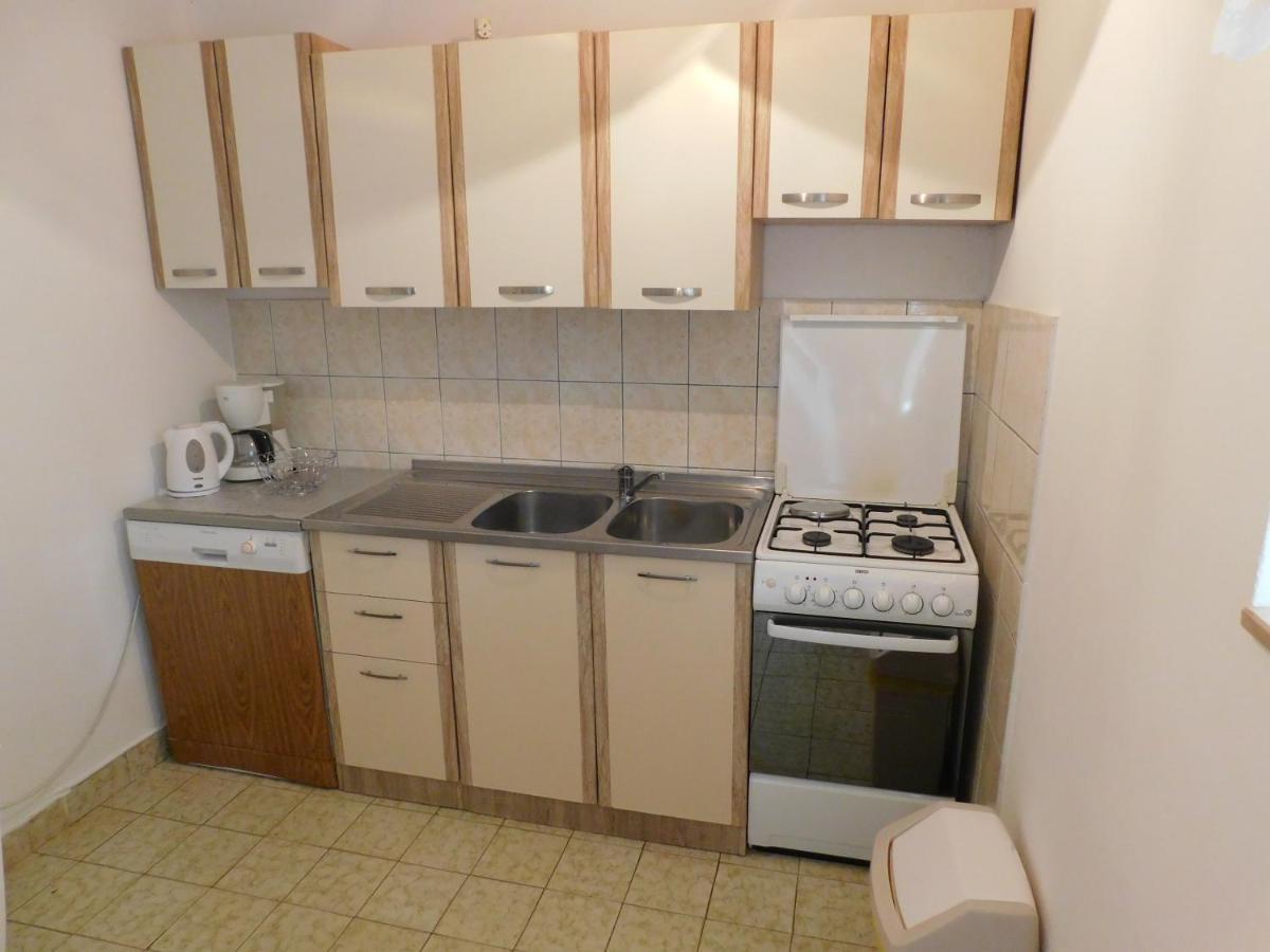 קרק Apartments Marica מראה חיצוני תמונה
